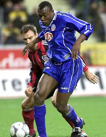 用加盟巴萨 用加盟巴萨