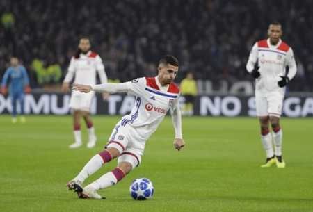 他的表现也 他的表现也